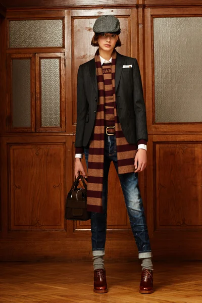 Look 12